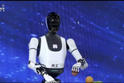 2025人形机器人量产元年必读！IEEE Fellow 亲著 “具身智能” 佳作，附仿真平台实操攻略